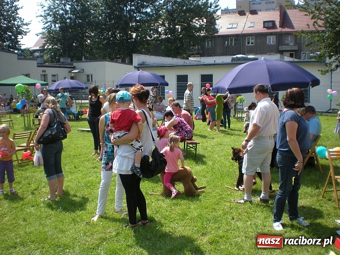 Zdjęcie w galerii na portalu naszraciborz.pl: W Żłobku przy Słonecznej odbył się wielki bal wiadomości z regionu