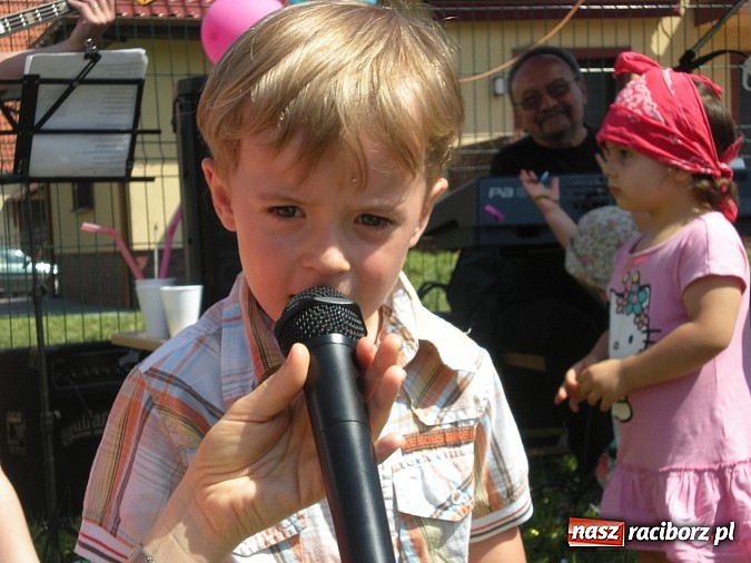 Zdjęcie w galerii na portalu naszraciborz.pl: W Żłobku przy Słonecznej odbył się wielki bal wiadomości z regionu