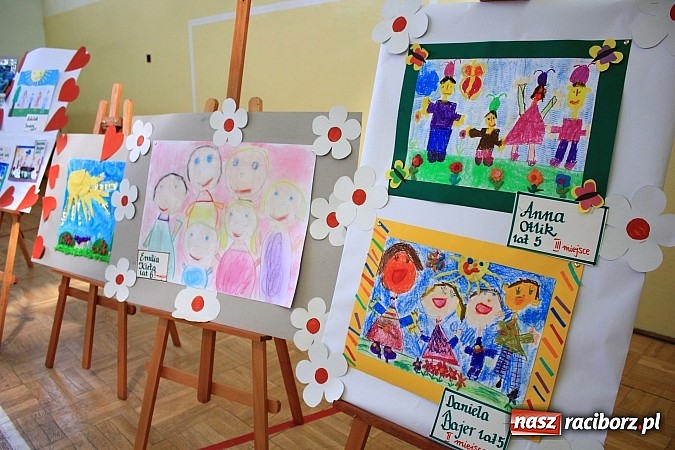 Zdjęcie w galerii na portalu naszraciborz.pl: Moja Rodzina - konkurs w Borucinie podsumowany wiadomości z regionu