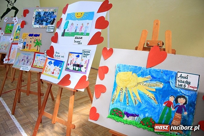 Zdjęcie w galerii na portalu naszraciborz.pl: Moja Rodzina - konkurs w Borucinie podsumowany wiadomości z regionu