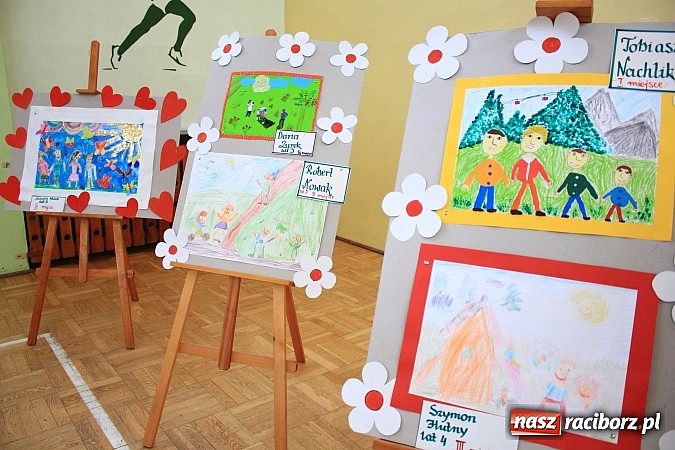 Zdjęcie w galerii na portalu naszraciborz.pl: Moja Rodzina - konkurs w Borucinie podsumowany wiadomości z regionu