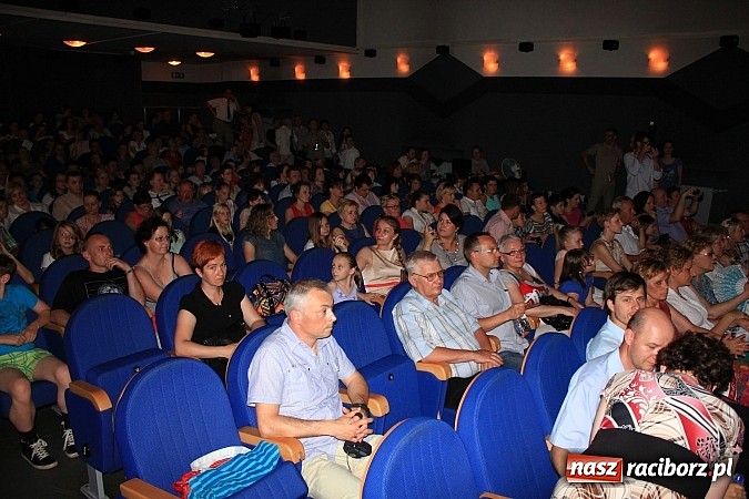 Zdjęcie w galerii na portalu naszraciborz.pl: III Gala Laureatów SP 15 - Najlepsi z najlepszych zostali wyróżnieni wiadomości z regionu