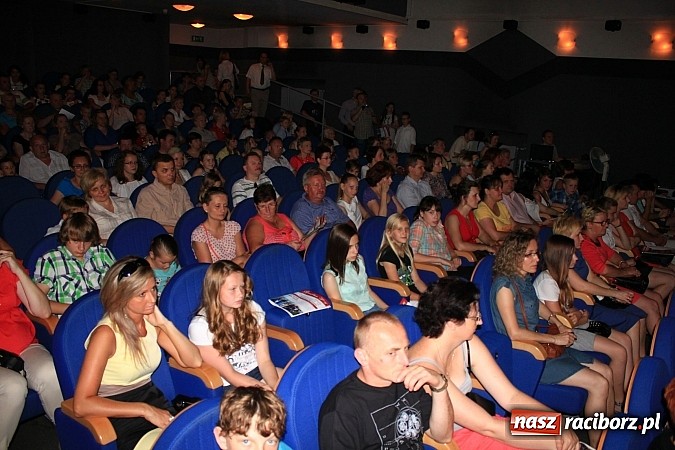 Zdjęcie w galerii na portalu naszraciborz.pl: III Gala Laureatów SP 15 - Najlepsi z najlepszych zostali wyróżnieni wiadomości z regionu