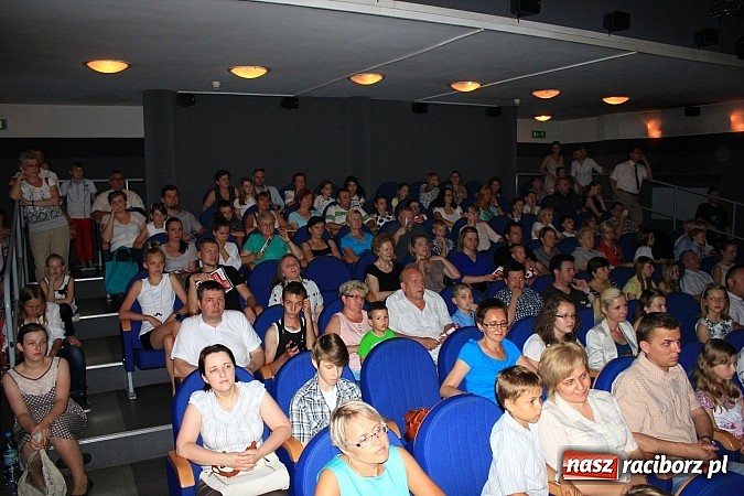 Zdjęcie w galerii na portalu naszraciborz.pl: III Gala Laureatów SP 15 - Najlepsi z najlepszych zostali wyróżnieni wiadomości z regionu