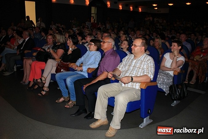 Zdjęcie w galerii na portalu naszraciborz.pl: III Gala Laureatów SP 15 - Najlepsi z najlepszych zostali wyróżnieni wiadomości z regionu