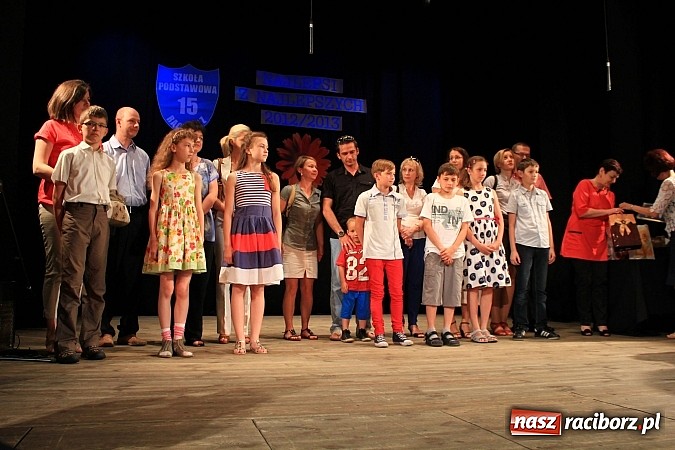 Zdjęcie w galerii na portalu naszraciborz.pl: III Gala Laureatów SP 15 - Najlepsi z najlepszych zostali wyróżnieni wiadomości z regionu