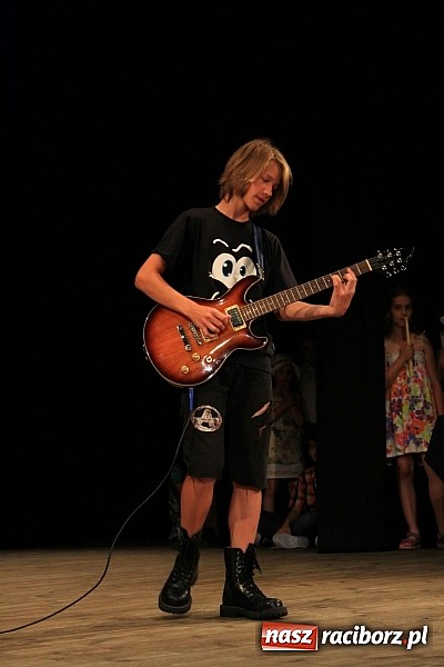 Zdjęcie w galerii na portalu naszraciborz.pl: III Gala Laureatów SP 15 - Najlepsi z najlepszych zostali wyróżnieni wiadomości z regionu