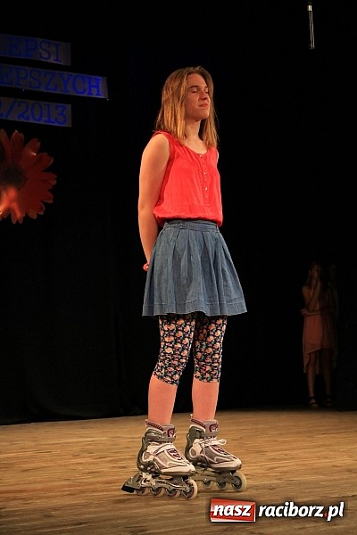 Zdjęcie w galerii na portalu naszraciborz.pl: III Gala Laureatów SP 15 - Najlepsi z najlepszych zostali wyróżnieni wiadomości z regionu