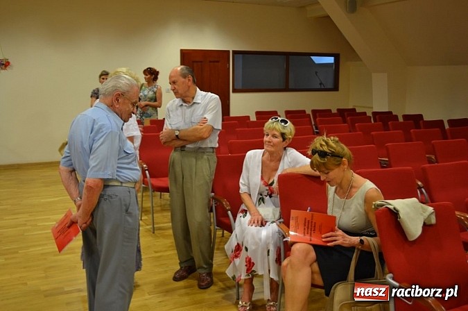 Zdjęcie w galerii na portalu naszraciborz.pl: Szkolnictwo ziemi raciborskiej w okresie powojennej stabilizacji wiadomości z regionu