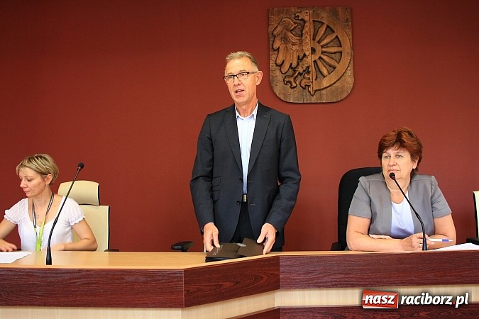 Zdjęcie w galerii na portalu naszraciborz.pl: Dbają o środowisko i zbierają plastikowe nakrętki wiadomości z regionu