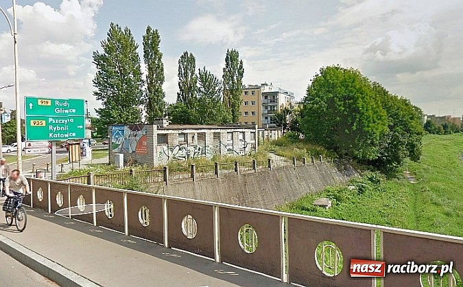 Zdjęcie w galerii na portalu naszraciborz.pl: Przy moście Zamkowym ruszyła przebudowa. Co tu powstanie? wiadomości z regionu