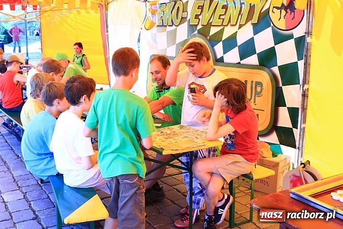 Zdjęcie w galerii na portalu naszraciborz.pl: XIII edycja Festynu Ekologicznego na rynku wiadomości z regionu