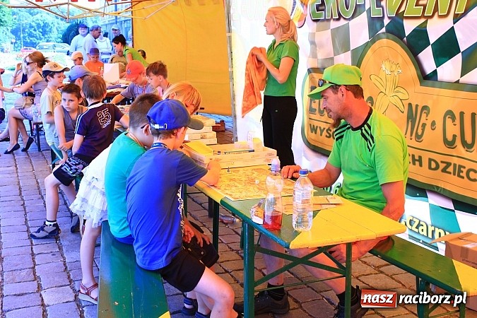 Zdjęcie w galerii na portalu naszraciborz.pl: XIII edycja Festynu Ekologicznego na rynku wiadomości z regionu