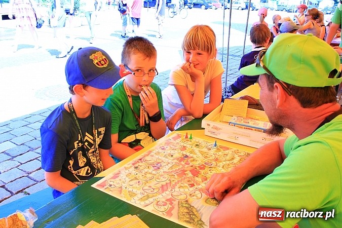 Zdjęcie w galerii na portalu naszraciborz.pl: XIII edycja Festynu Ekologicznego na rynku wiadomości z regionu
