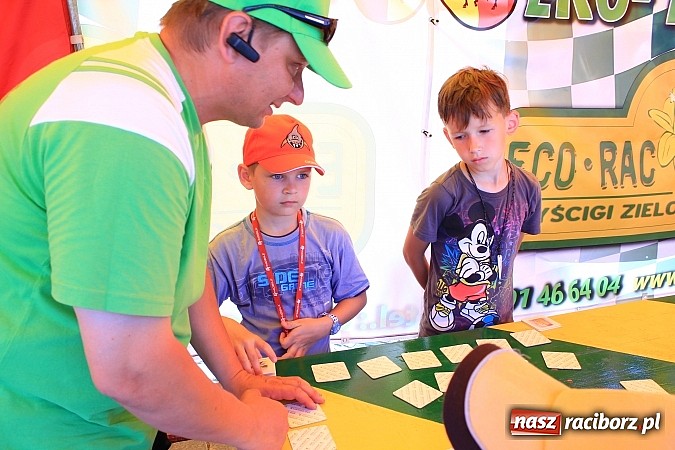 Zdjęcie w galerii na portalu naszraciborz.pl: XIII edycja Festynu Ekologicznego na rynku wiadomości z regionu