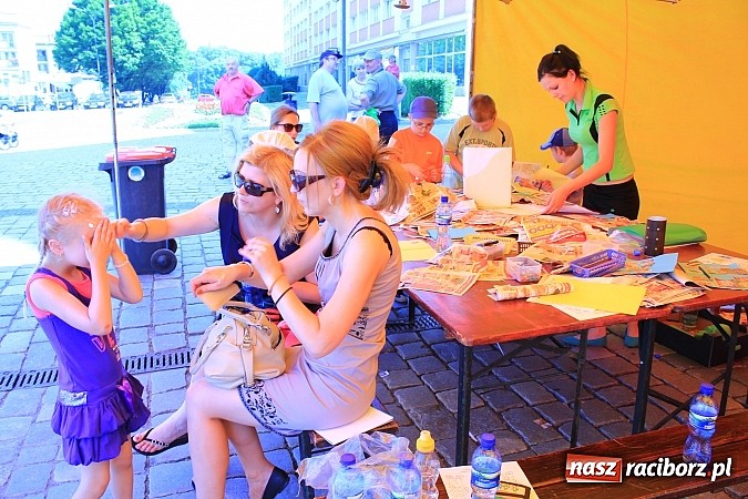 Zdjęcie w galerii na portalu naszraciborz.pl: XIII edycja Festynu Ekologicznego na rynku wiadomości z regionu