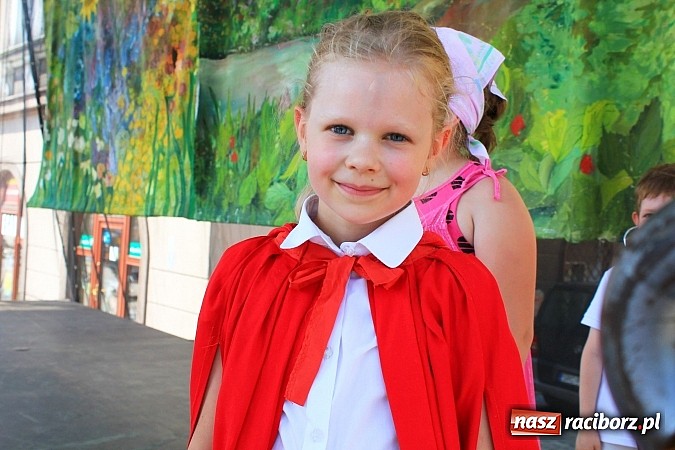 Zdjęcie w galerii na portalu naszraciborz.pl: XIII edycja Festynu Ekologicznego na rynku wiadomości z regionu