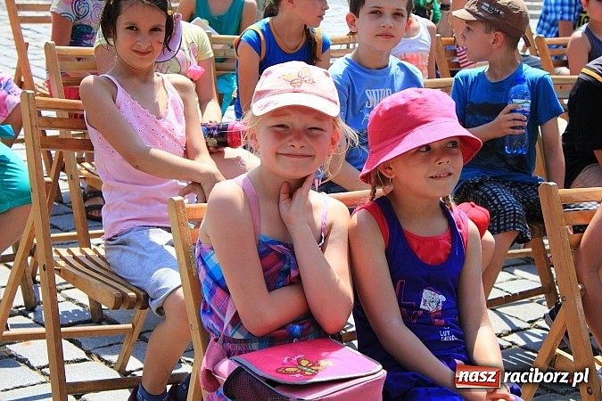 Zdjęcie w galerii na portalu naszraciborz.pl: XIII edycja Festynu Ekologicznego na rynku wiadomości z regionu