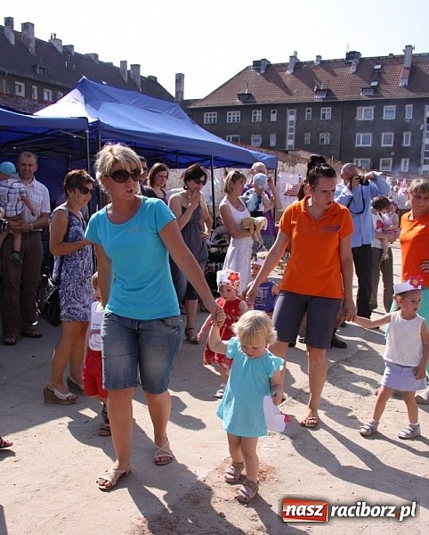 Zdjęcie w galerii na portalu naszraciborz.pl: Wesoło i rodzinnie w Elfiku wiadomości z regionu