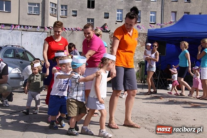 Zdjęcie w galerii na portalu naszraciborz.pl: Wesoło i rodzinnie w Elfiku wiadomości z regionu