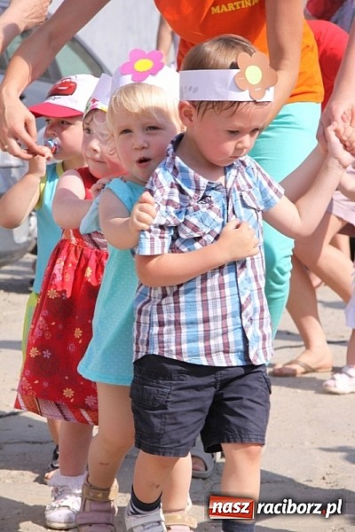 Zdjęcie w galerii na portalu naszraciborz.pl: Wesoło i rodzinnie w Elfiku wiadomości z regionu