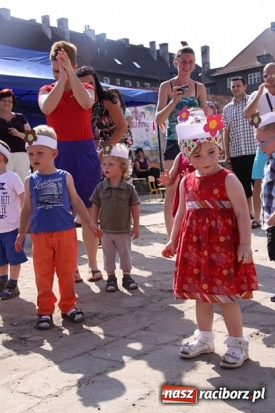 Zdjęcie w galerii na portalu naszraciborz.pl: Wesoło i rodzinnie w Elfiku wiadomości z regionu