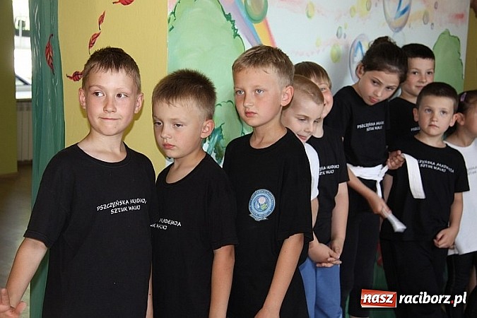 Zdjęcie w galerii na portalu naszraciborz.pl: Wesoło i rodzinnie w Elfiku wiadomości z regionu