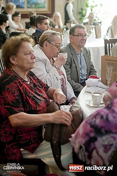 Zdjęcie w galerii na portalu naszraciborz.pl: Gala Metamorfoz - zobacz jak zmieniły się Ewa i Weronika wiadomości z regionu