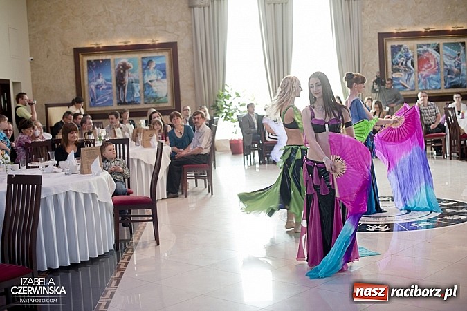 Zdjęcie w galerii na portalu naszraciborz.pl: Gala Metamorfoz - zobacz jak zmieniły się Ewa i Weronika wiadomości z regionu