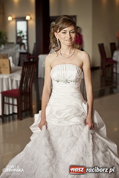 Zdjęcie w galerii na portalu naszraciborz.pl: Gala Metamorfoz - zobacz jak zmieniły się Ewa i Weronika wiadomości z regionu