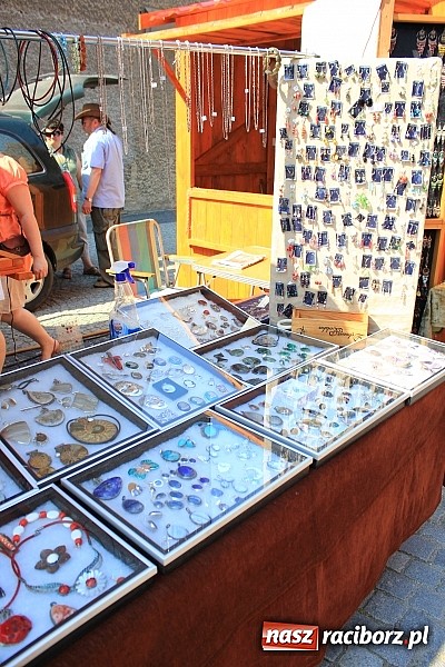 Zdjęcie w galerii na portalu naszraciborz.pl: Ruszył Jarmark św. Marcelego. Specjalne wydanie trylogii filmowej o Raciborzu wiadomości z regionu