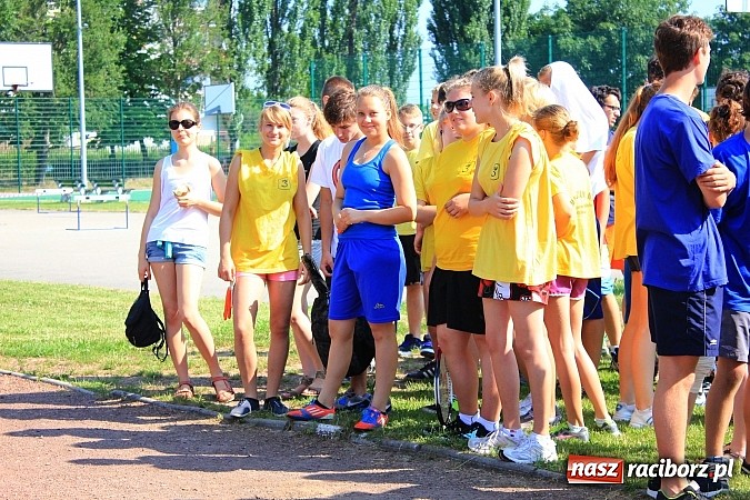 Zdjęcie w galerii na portalu naszraciborz.pl: Gimnazjada 2013 w plenerze na boisku G2 wiadomości z regionu