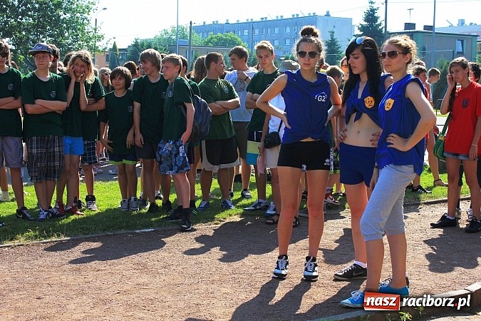 Zdjęcie w galerii na portalu naszraciborz.pl: Gimnazjada 2013 w plenerze na boisku G2 wiadomości z regionu