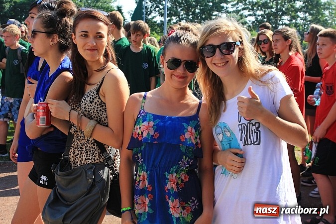 Zdjęcie w galerii na portalu naszraciborz.pl: Gimnazjada 2013 w plenerze na boisku G2 wiadomości z regionu