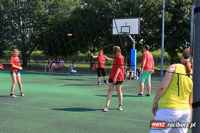 Zdjęcie w galerii na portalu naszraciborz.pl: Gimnazjada 2013 w plenerze na boisku G2 wiadomości z regionu