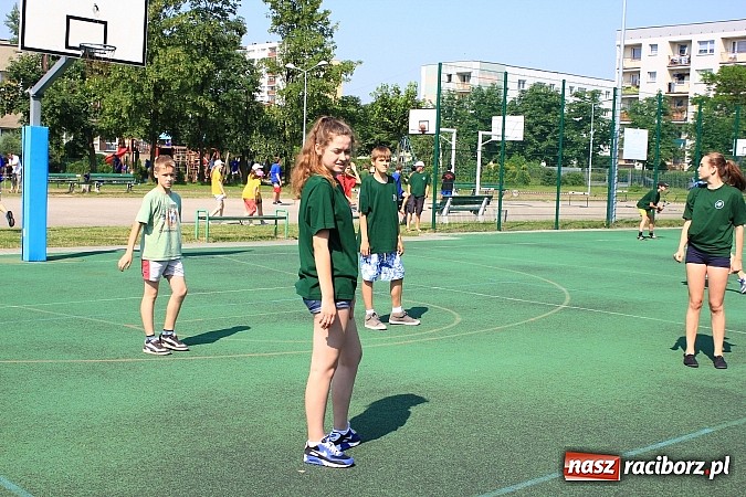 Zdjęcie w galerii na portalu naszraciborz.pl: Gimnazjada 2013 w plenerze na boisku G2 wiadomości z regionu