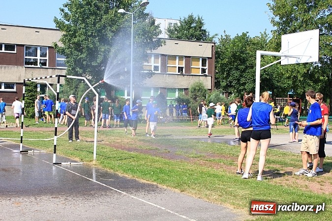 Zdjęcie w galerii na portalu naszraciborz.pl: Gimnazjada 2013 w plenerze na boisku G2 wiadomości z regionu