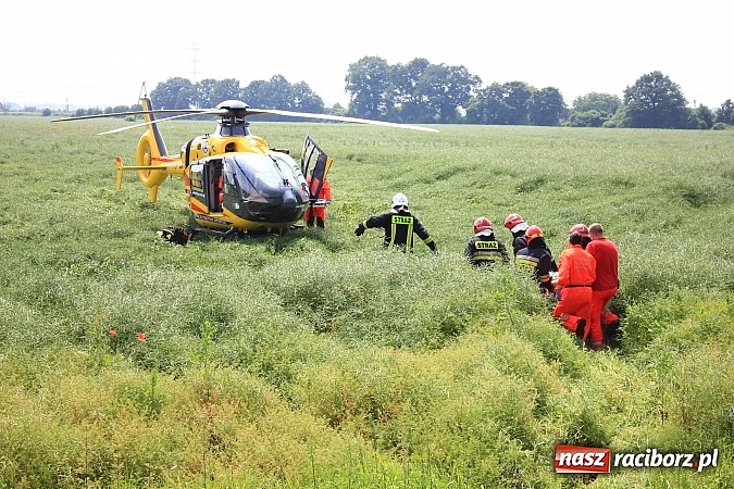Zdjęcie w galerii na portalu naszraciborz.pl: Wypadek w Markowicach. Kobieta wjechała oplem astrą do potoku i cudem uszła z życiem. Potrzebne było pogotowie lotnicze wiadomości z regionu