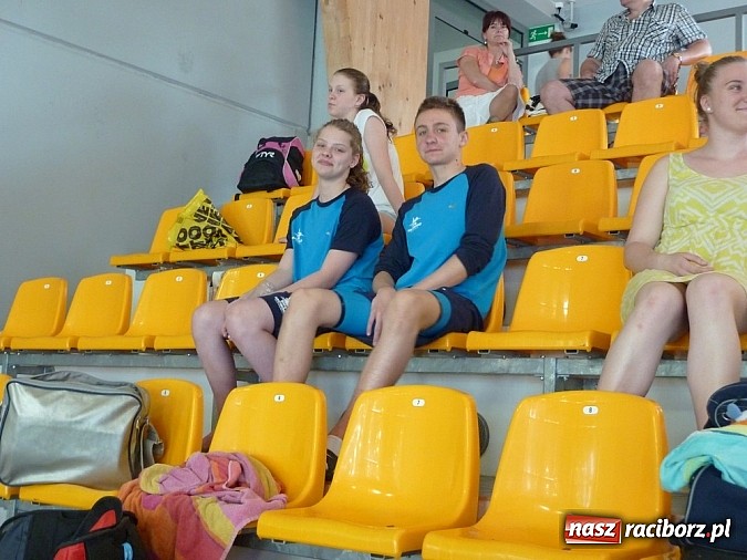 Zdjęcie w galerii na portalu naszraciborz.pl: Raciborscy pływacy z medalami wiadomości z regionu