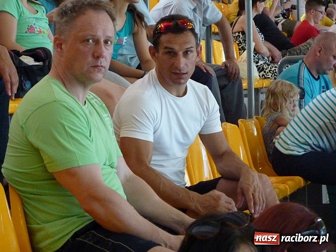 Zdjęcie w galerii na portalu naszraciborz.pl: Raciborscy pływacy z medalami wiadomości z regionu