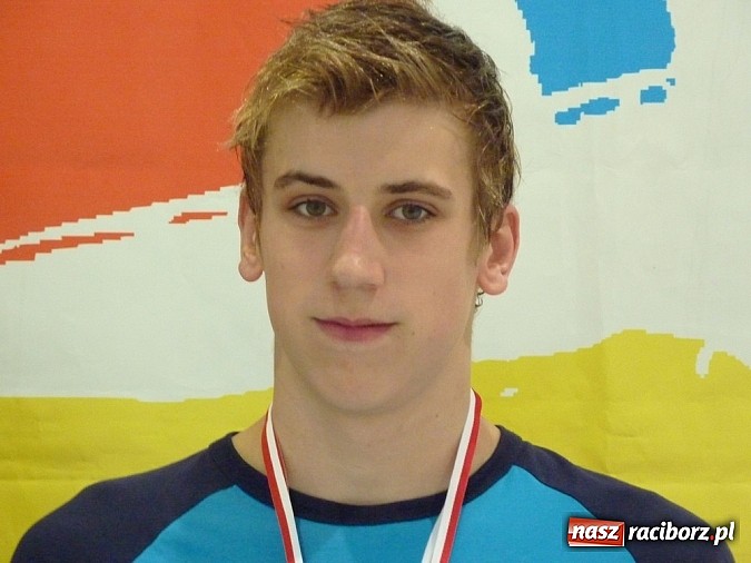 Zdjęcie w galerii na portalu naszraciborz.pl: Raciborscy pływacy z medalami wiadomości z regionu