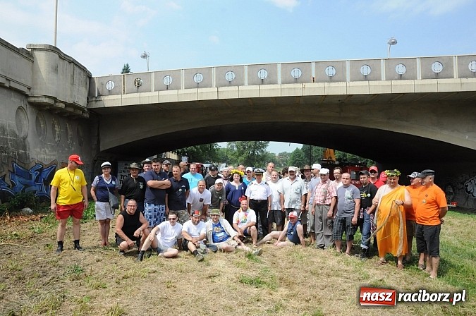 Zdjęcie w galerii na portalu naszraciborz.pl: Odra to nasza sprawa - Pływadło 2013 ruszyło  wiadomości z regionu
