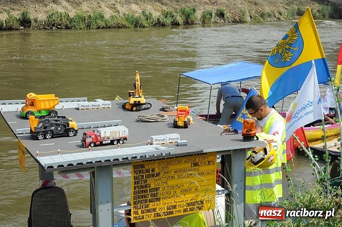 Zdjęcie w galerii na portalu naszraciborz.pl: Odra to nasza sprawa - Pływadło 2013 ruszyło  wiadomości z regionu