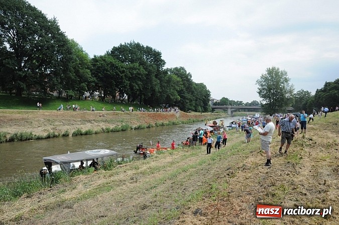 Zdjęcie w galerii na portalu naszraciborz.pl: Odra to nasza sprawa - Pływadło 2013 ruszyło  wiadomości z regionu