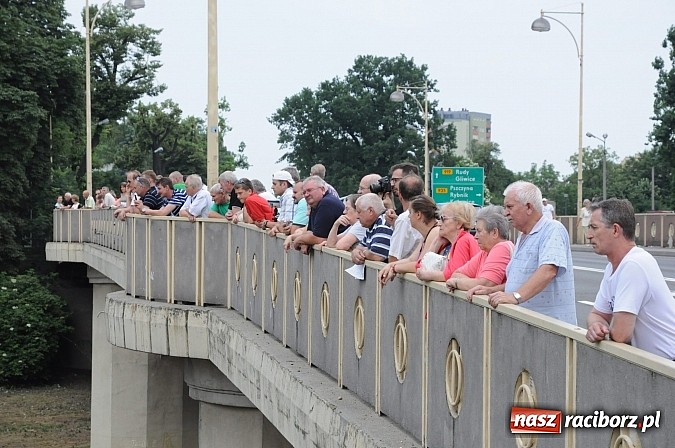 Zdjęcie w galerii na portalu naszraciborz.pl: Odra to nasza sprawa - Pływadło 2013 ruszyło  wiadomości z regionu