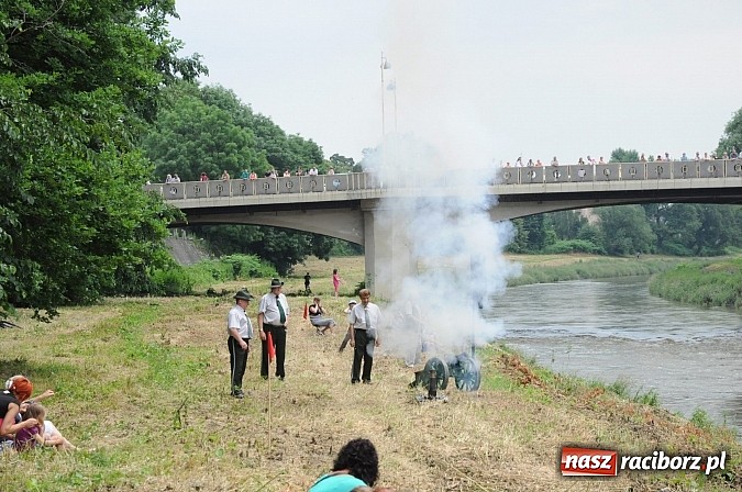 Zdjęcie w galerii na portalu naszraciborz.pl: Odra to nasza sprawa - Pływadło 2013 ruszyło  wiadomości z regionu