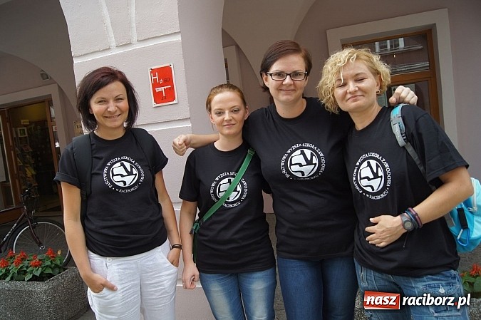 Zdjęcie w galerii na portalu naszraciborz.pl: Szalone lata 70. na ulicach Raciborza wiadomości z regionu