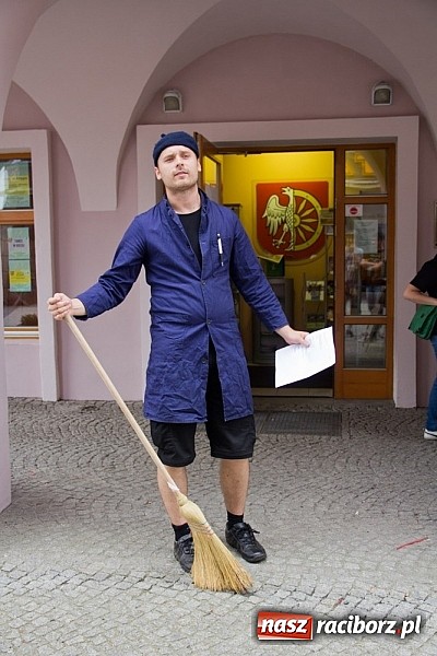 Zdjęcie w galerii na portalu naszraciborz.pl: Szalone lata 70. na ulicach Raciborza wiadomości z regionu