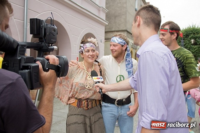 Zdjęcie w galerii na portalu naszraciborz.pl: Szalone lata 70. na ulicach Raciborza wiadomości z regionu