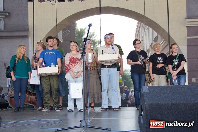 Zdjęcie w galerii na portalu naszraciborz.pl: Szalone lata 70. na ulicach Raciborza wiadomości z regionu